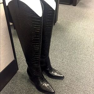 Gianni Bini Wide Calf High Boots/ Worn Once Only